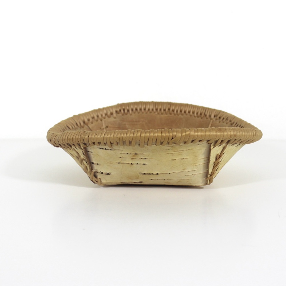 Vintage Birch Bark Bowl or Basket, Handmade, Hand Stitched, Fruit Bowl, Holiday